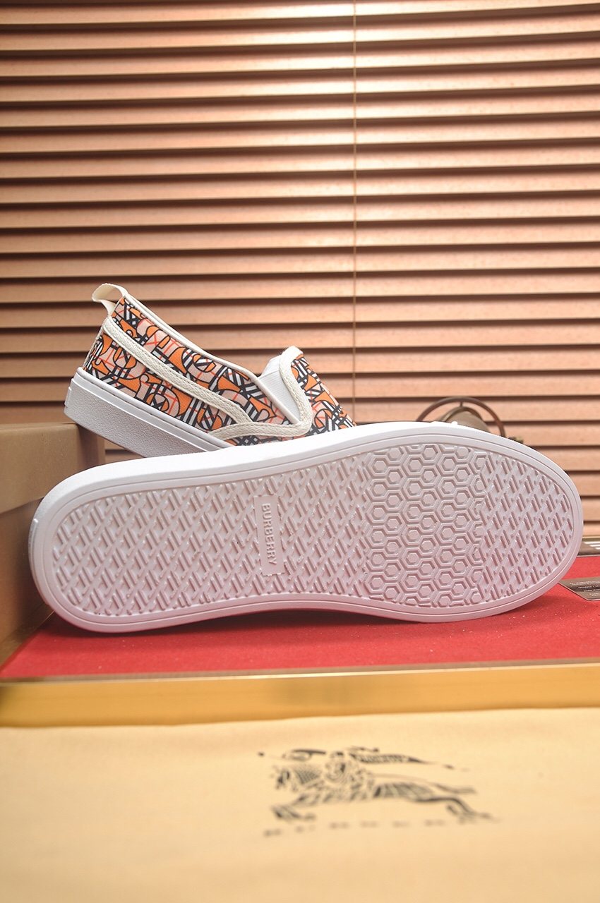 Burberry Patterned Slip-On Sneakers — side